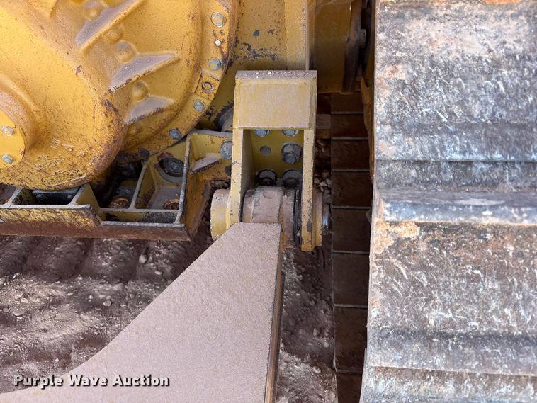 image for item EF6239 2011 Caterpillar D6T XL dozer