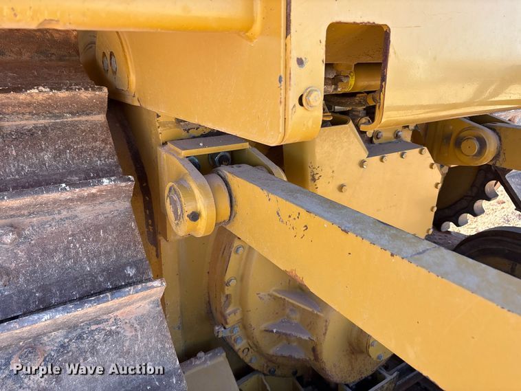 image for item EF6239 2011 Caterpillar D6T XL dozer