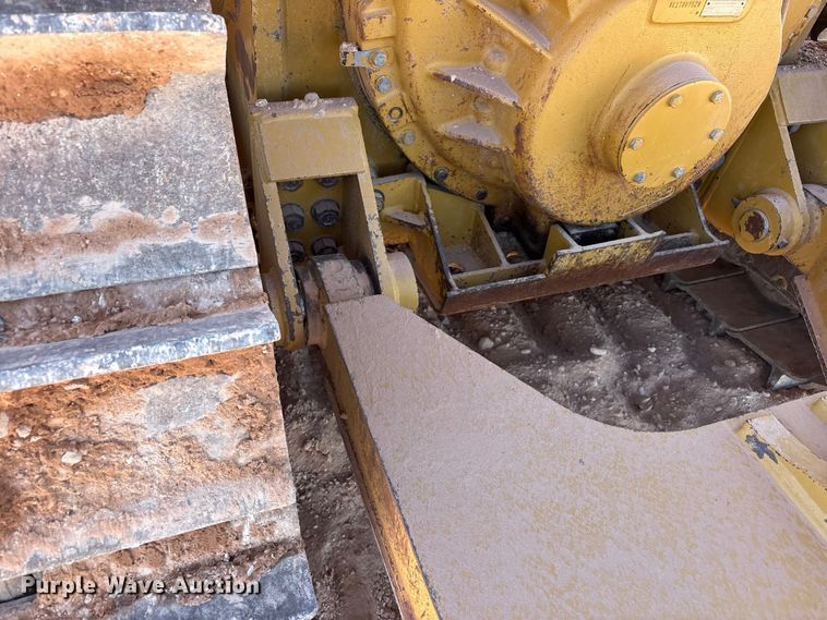 image for item EF6239 2011 Caterpillar D6T XL dozer