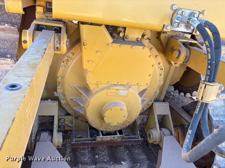 image for item EF6239 2011 Caterpillar D6T XL dozer