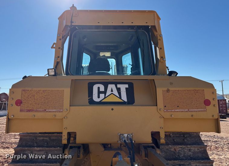 image for item EF6239 2011 Caterpillar D6T XL dozer