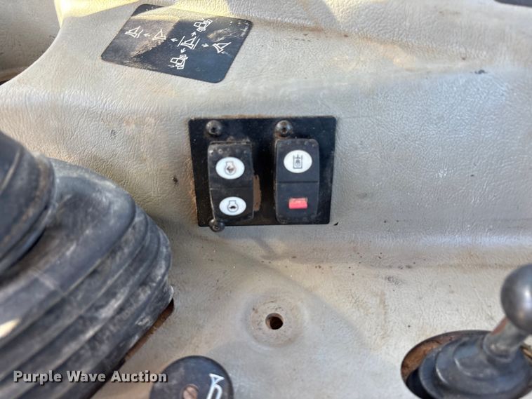 image for item EF6239 2011 Caterpillar D6T XL dozer