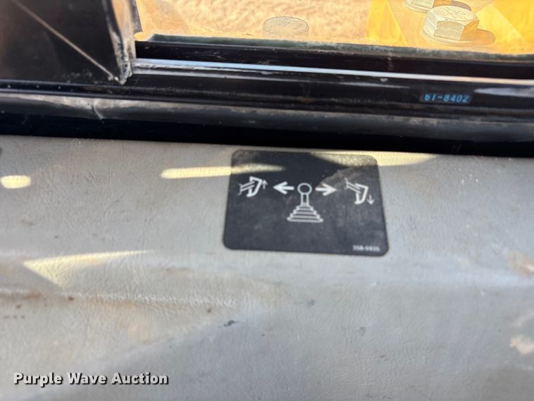 image for item EF6239 2011 Caterpillar D6T XL dozer