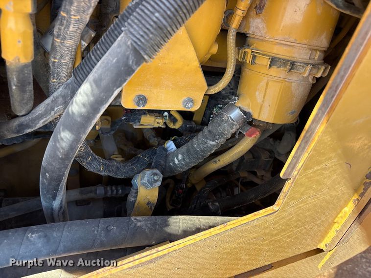 image for item EF6239 2011 Caterpillar D6T XL dozer