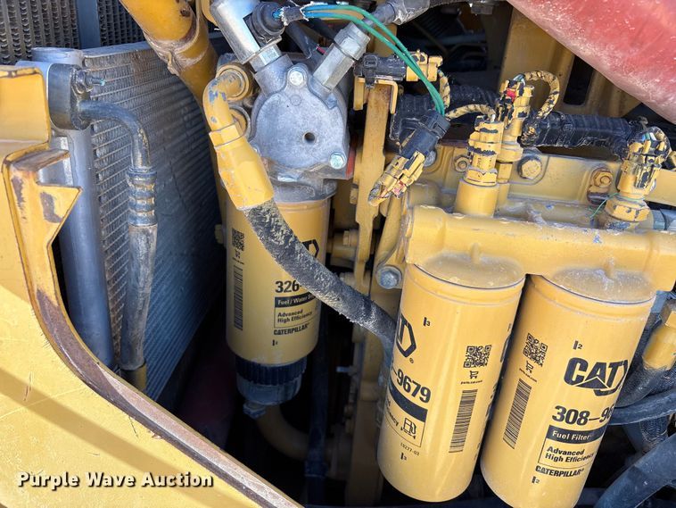 image for item EF6239 2011 Caterpillar D6T XL dozer