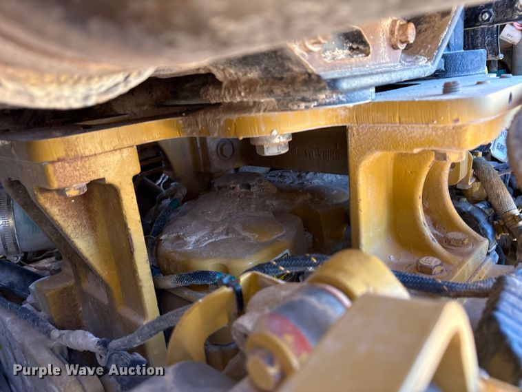 image for item EF6239 2011 Caterpillar D6T XL dozer