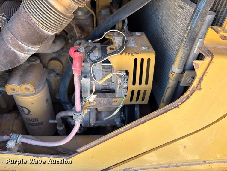 image for item EF6239 2011 Caterpillar D6T XL dozer