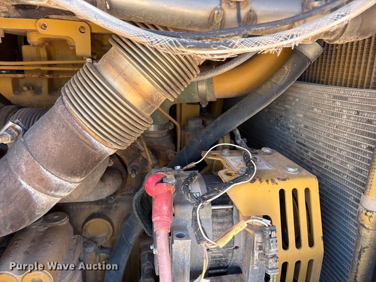 image for item EF6239 2011 Caterpillar D6T XL dozer