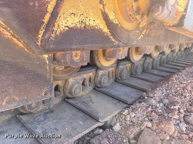 image for item EF6239 2011 Caterpillar D6T XL dozer