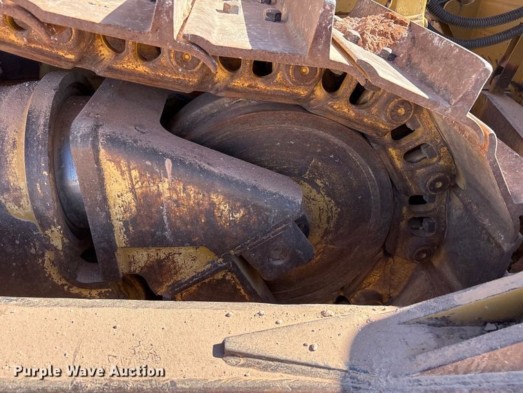image for item EF6239 2011 Caterpillar D6T XL dozer