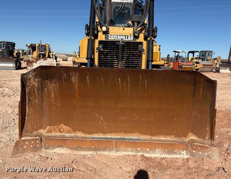 image for item EF6240 2011 Caterpillar D6T XL dozer