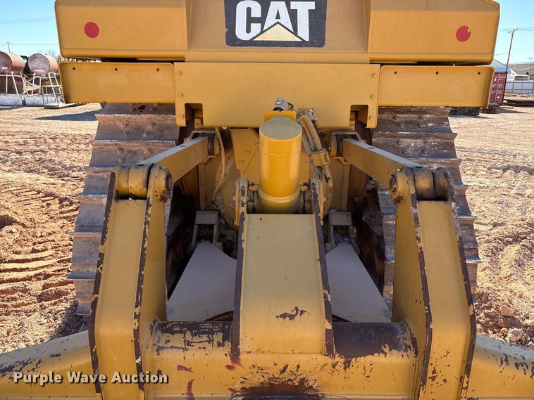 image for item EF6240 2011 Caterpillar D6T XL dozer