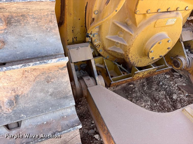 image for item EF6240 2011 Caterpillar D6T XL dozer