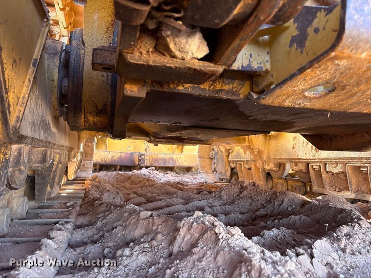 image for item EF6240 2011 Caterpillar D6T XL dozer