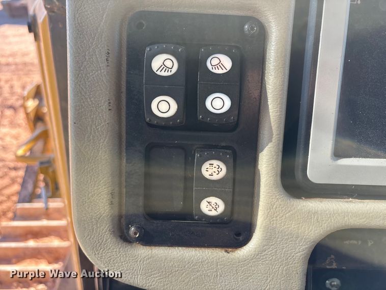 image for item EF6240 2011 Caterpillar D6T XL dozer