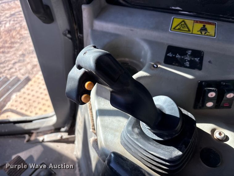 image for item EF6240 2011 Caterpillar D6T XL dozer