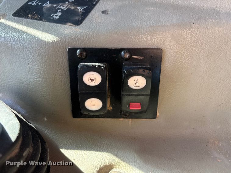 image for item EF6240 2011 Caterpillar D6T XL dozer