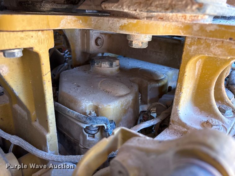 image for item EF6240 2011 Caterpillar D6T XL dozer