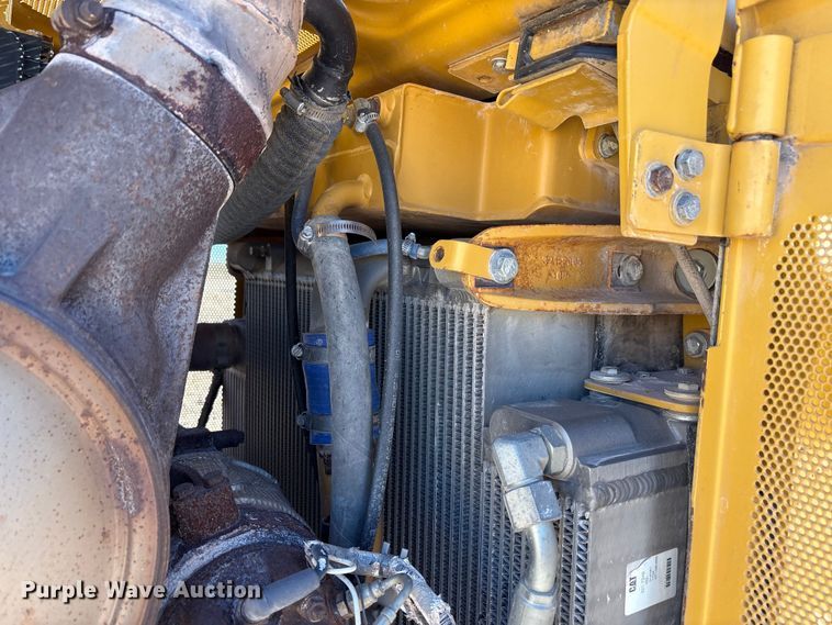 image for item EF6240 2011 Caterpillar D6T XL dozer