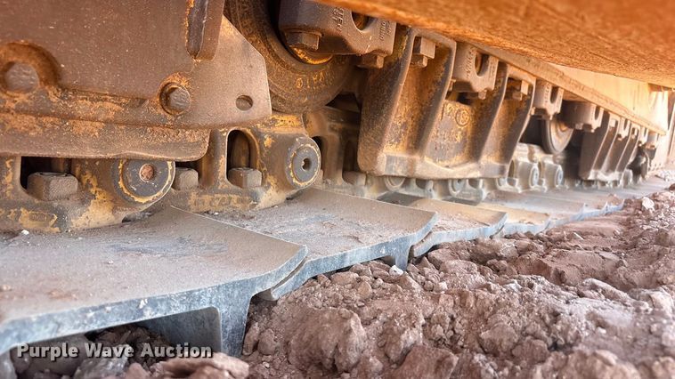 image for item EF6240 2011 Caterpillar D6T XL dozer