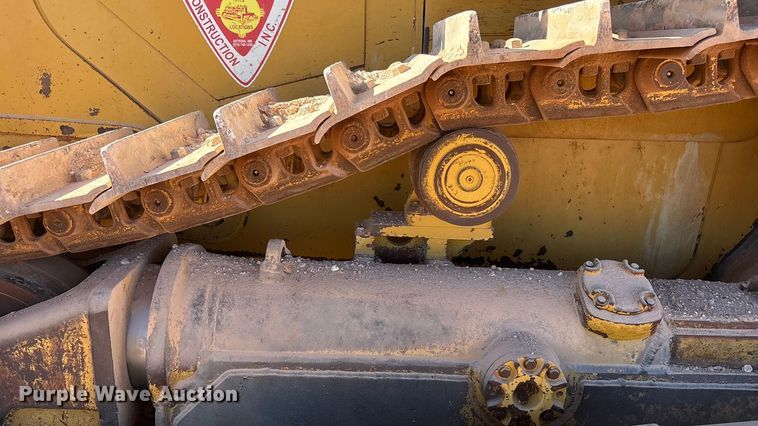 image for item EF6240 2011 Caterpillar D6T XL dozer