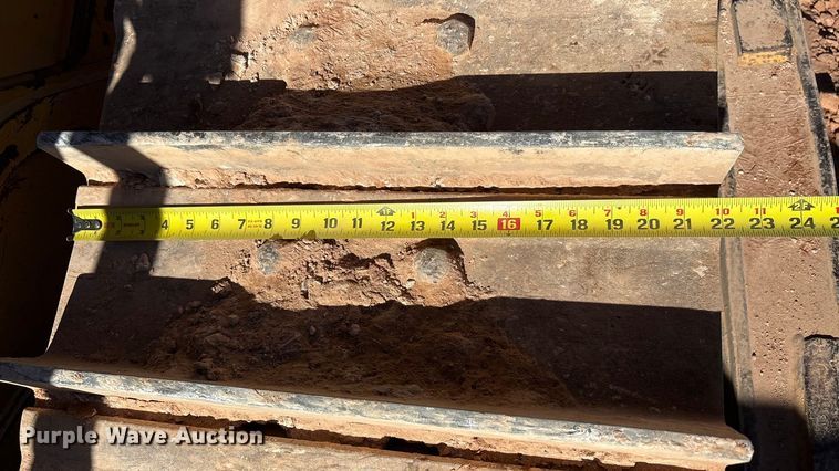 image for item EF6240 2011 Caterpillar D6T XL dozer