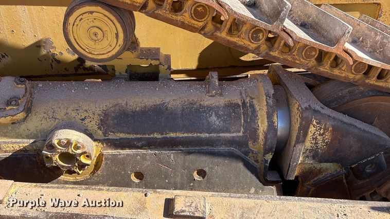 image for item EF6240 2011 Caterpillar D6T XL dozer