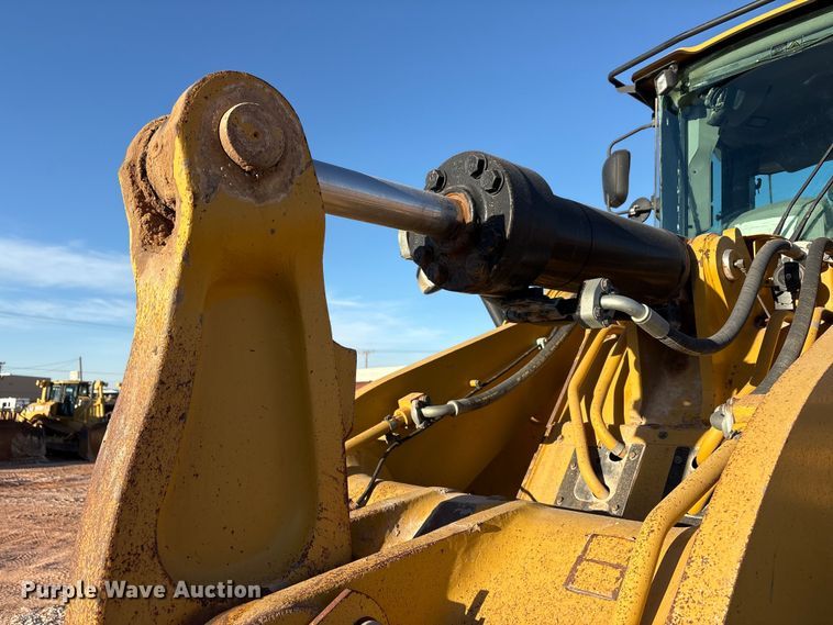 image for item EF6241 2013 Caterpillar 966K wheel loader