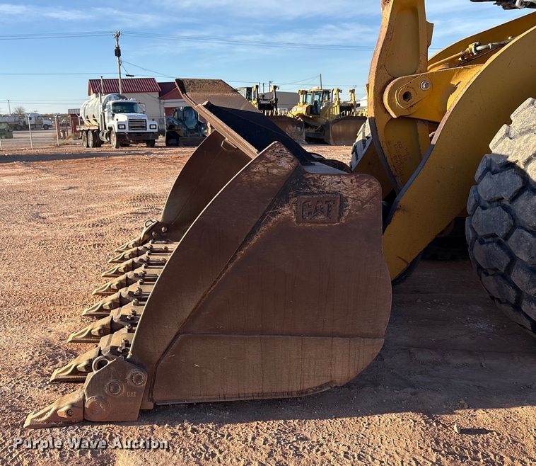 image for item EF6241 2013 Caterpillar 966K wheel loader