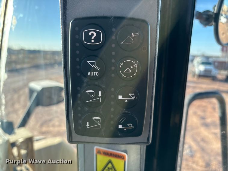 image for item EF6241 2013 Caterpillar 966K wheel loader