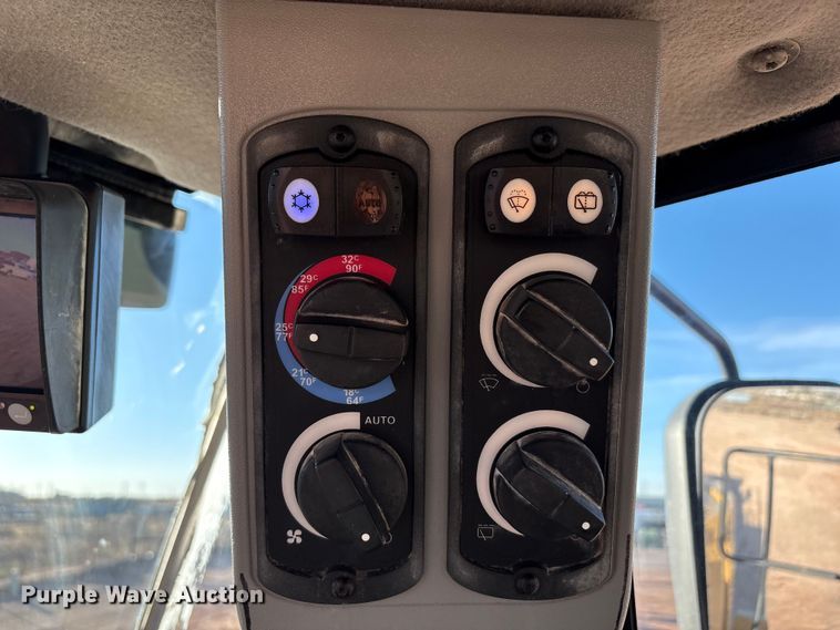 image for item EF6241 2013 Caterpillar 966K wheel loader