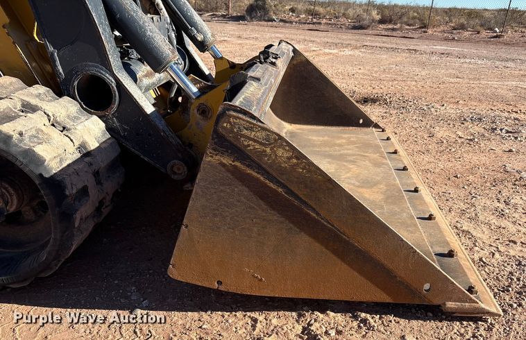 image for item EF6242 2020 John Deere 331G tracked skid steer loader