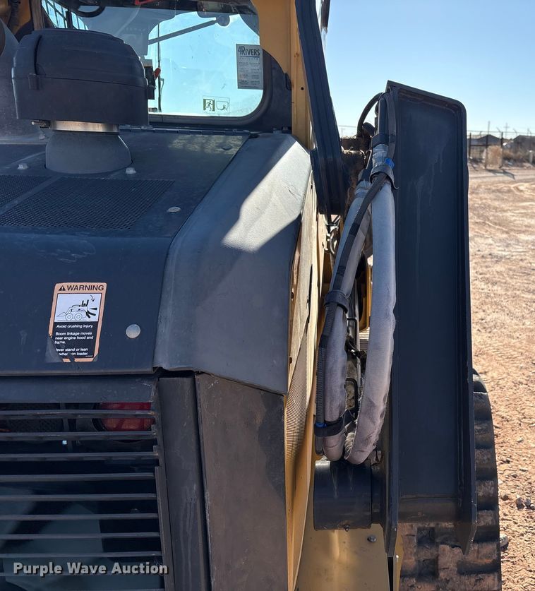 image for item EF6242 2020 John Deere 331G tracked skid steer loader