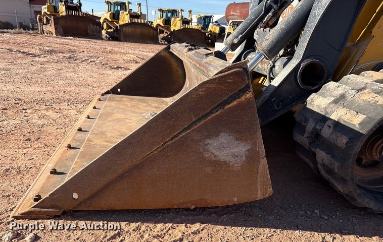image for item EF6242 2020 John Deere 331G tracked skid steer loader
