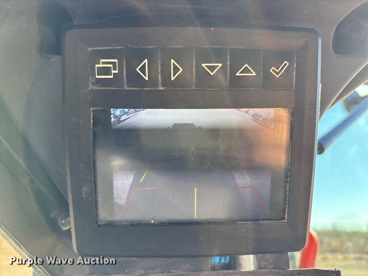 image for item EF6242 2020 John Deere 331G tracked skid steer loader