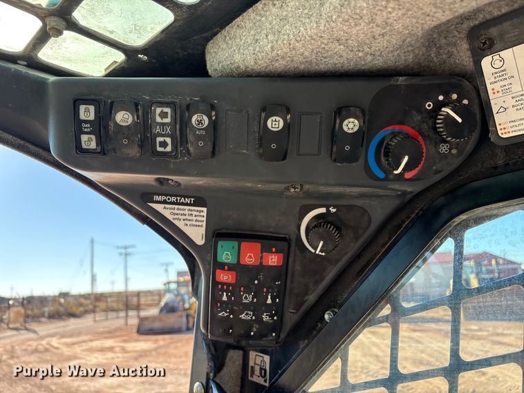 image for item EF6242 2020 John Deere 331G tracked skid steer loader