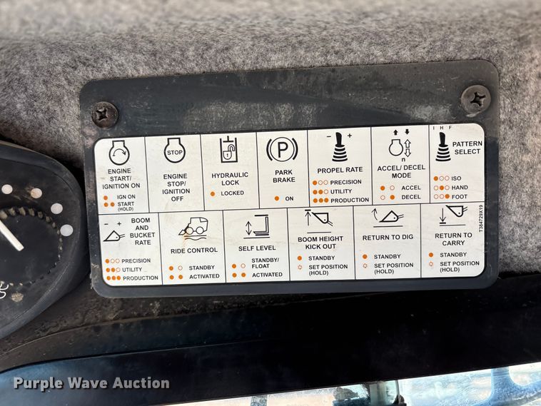 image for item EF6242 2020 John Deere 331G tracked skid steer loader
