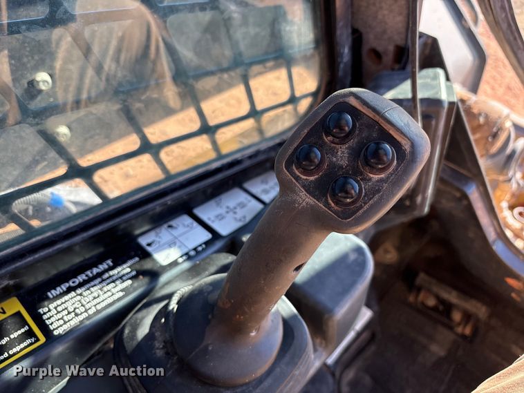 image for item EF6242 2020 John Deere 331G tracked skid steer loader