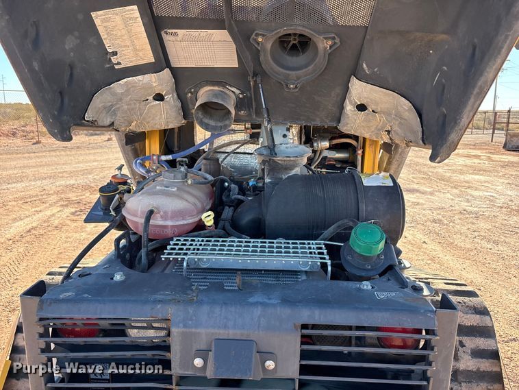 image for item EF6242 2020 John Deere 331G tracked skid steer loader