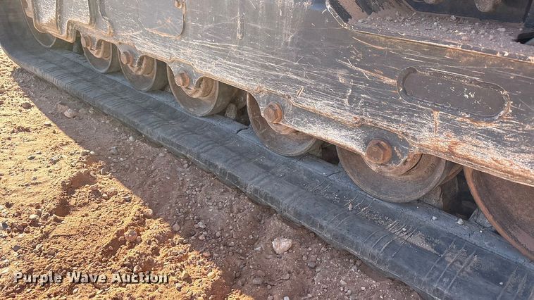 image for item EF6242 2020 John Deere 331G tracked skid steer loader