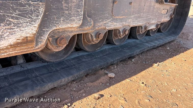 image for item EF6242 2020 John Deere 331G tracked skid steer loader