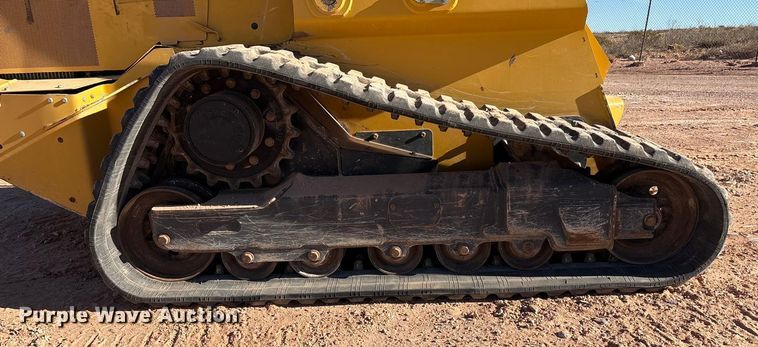 image for item EF6242 2020 John Deere 331G tracked skid steer loader