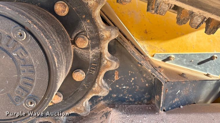 image for item EF6242 2020 John Deere 331G tracked skid steer loader