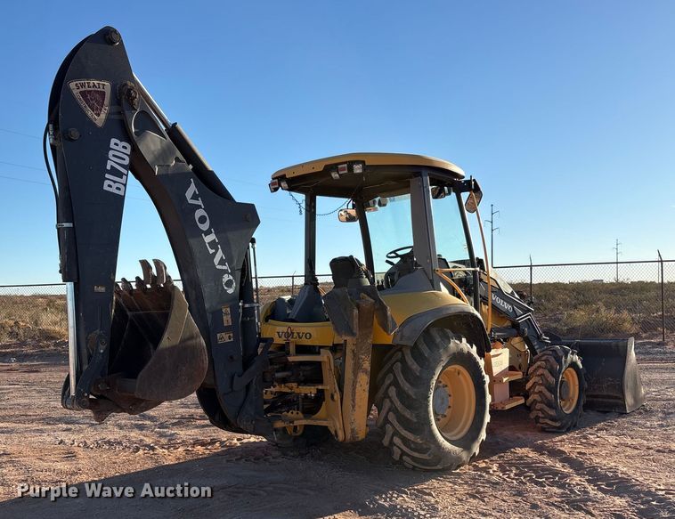 image for item EF6243 2012 Volvo BL70B backhoe