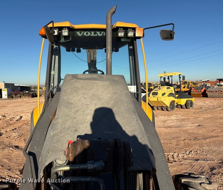 image for item EF6243 2012 Volvo BL70B backhoe