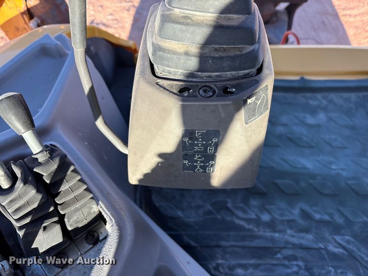 image for item EF6243 2012 Volvo BL70B backhoe