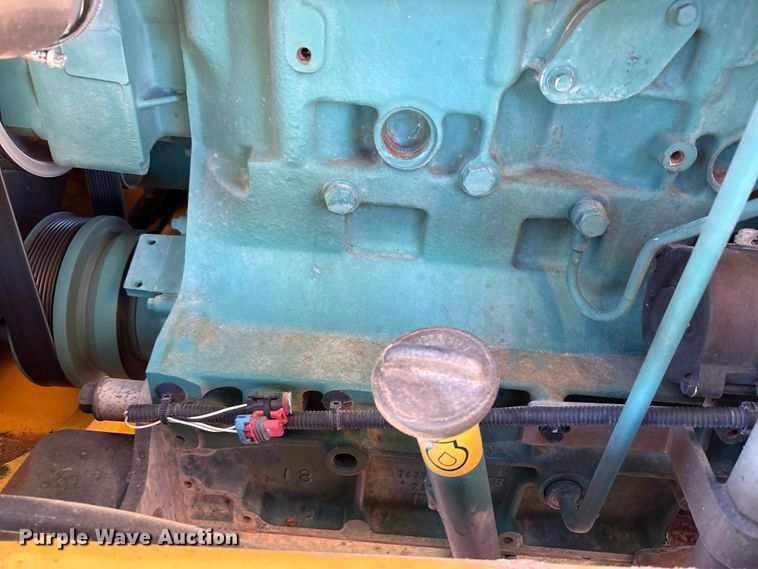 image for item EF6243 2012 Volvo BL70B backhoe