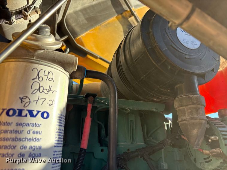 image for item EF6243 2012 Volvo BL70B backhoe