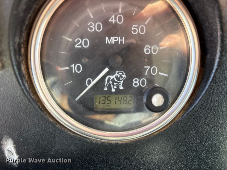 image for item EF6244 2002 Mack RD water truck