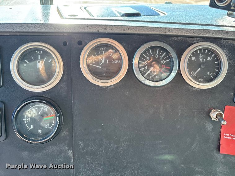 image for item EF6244 2002 Mack RD water truck